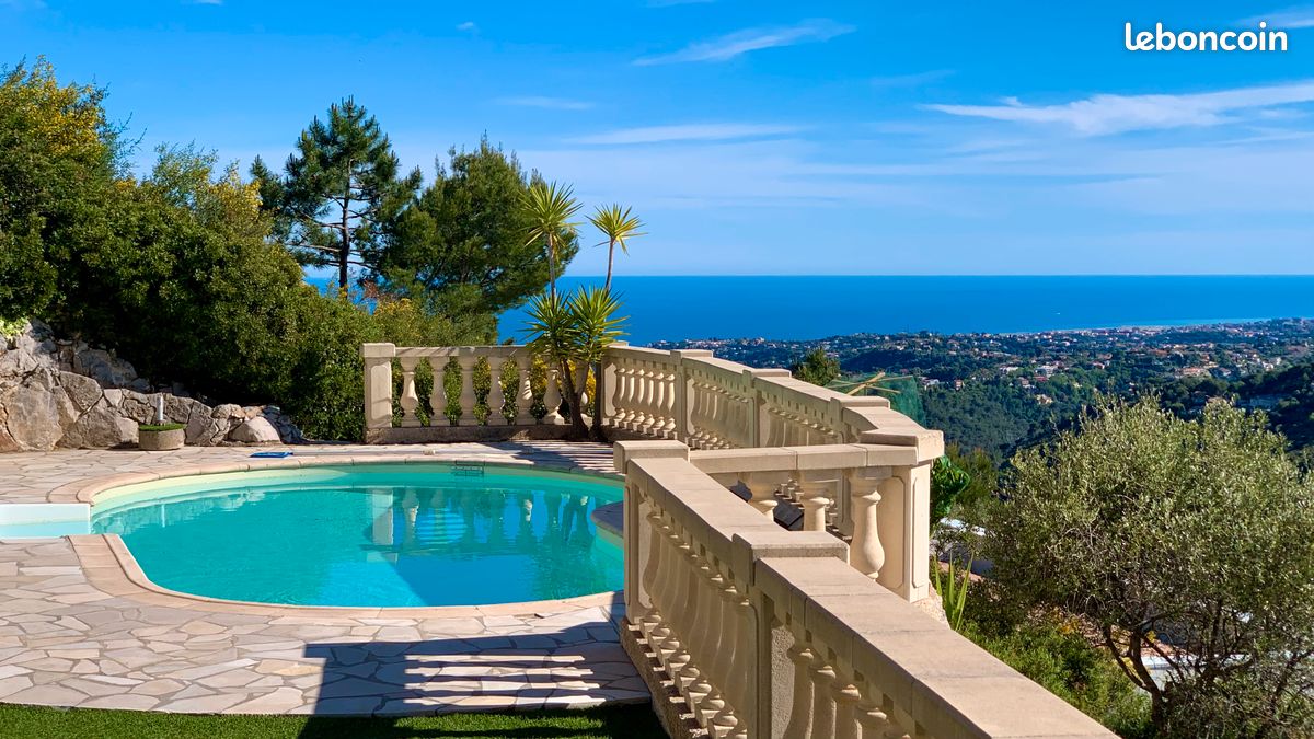 Appartement 6 pièces 153 m² · à Aspremont · 153 m² · 890 000 €