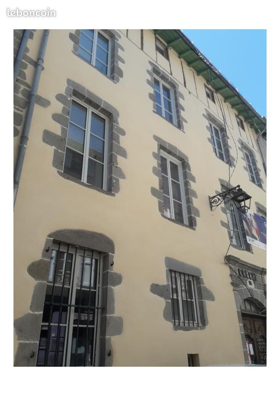 Appartement 1 pièce 30 m² · à Aurillac · 30 m² · 304 €/mois