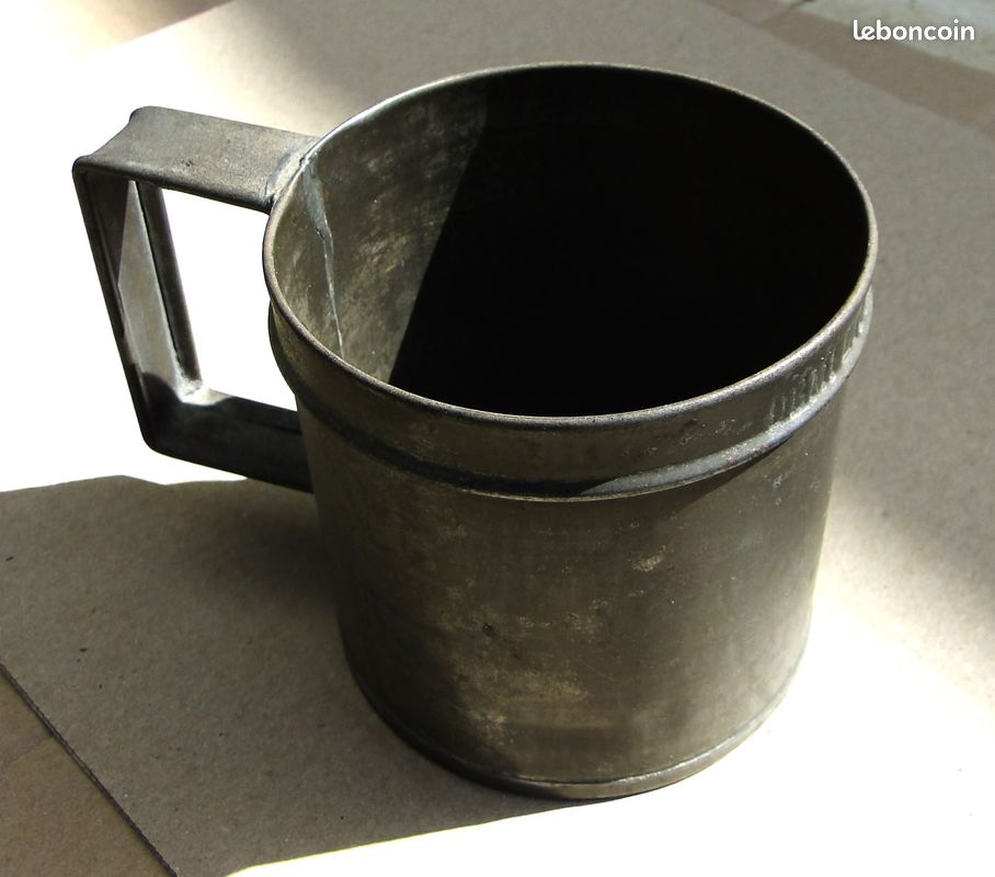 Mesure à Lait Ancienne SEB - Demi-litre - Aluminium - Vintage Gris