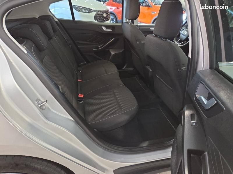 Ford Focus 1.0 EcoBoost mHEV 125ch Titanium X Business (image 10)