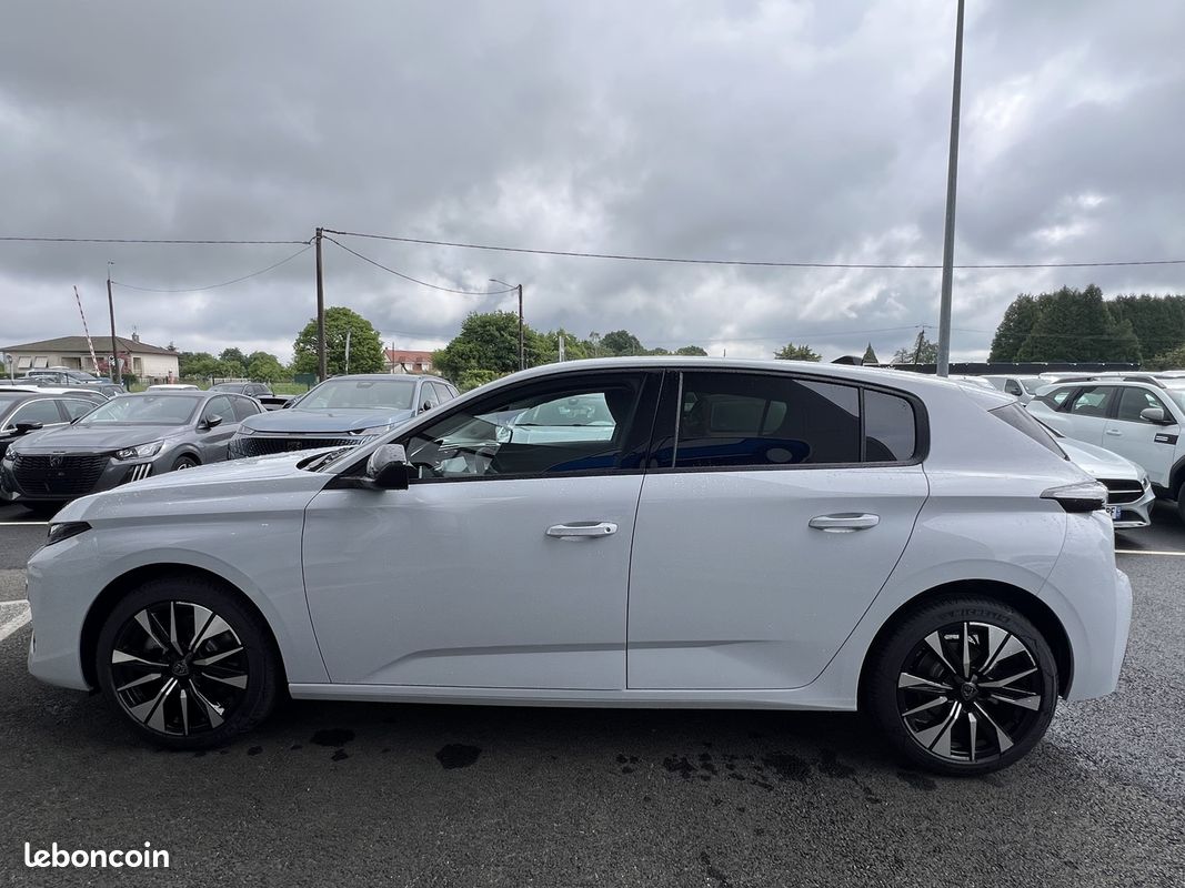 Peugeot 308 1.5 BLUEHDI 130CH S&S ALLURE EAT8 (image 4)