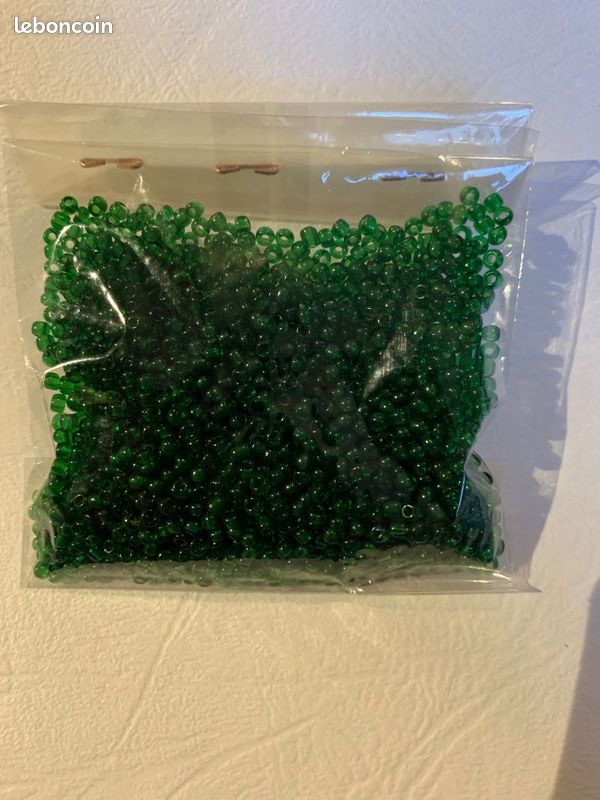 Perles rocaille colorées 2 mm ( Loisirs créatifs ) (image 7)