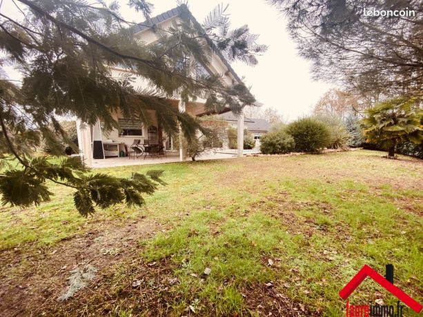 Maison 6 pièces 180 m²