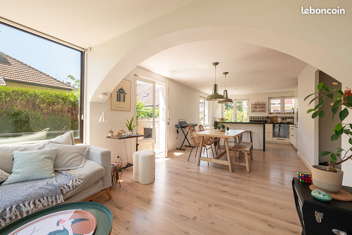 Appartement 4 pièces 93 m² · à Annecy · 93 m² · 570 000 €