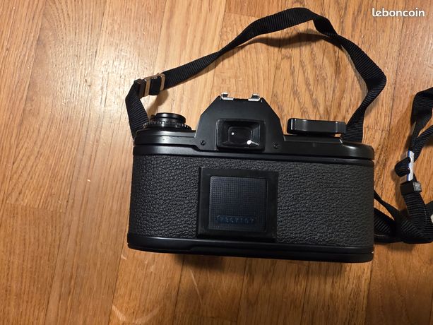Appareil photo argentique Nikon EM avec enrouleur moteur MD-E + objectif 50 mm f/1,8 E [Testé] #4174 | eBay