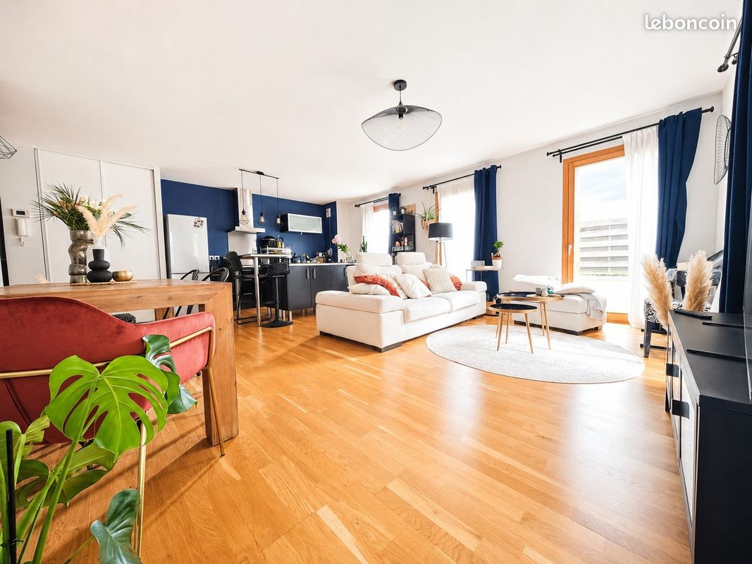 Appartement 3 pièces 74 m² · à Tours · 74 m² · 1 200 €/mois