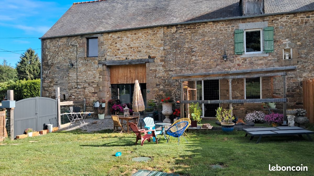 Maison 4 pièces 180 m² · à Dol-de-Bretagne · 180 m² · 220 000 €
