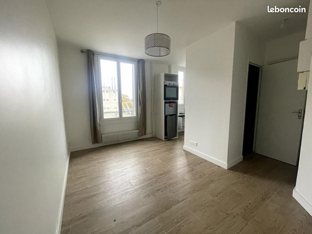 Appartement a louer villemomble - 1 pièce(s) - 18 m2 - Surfyn