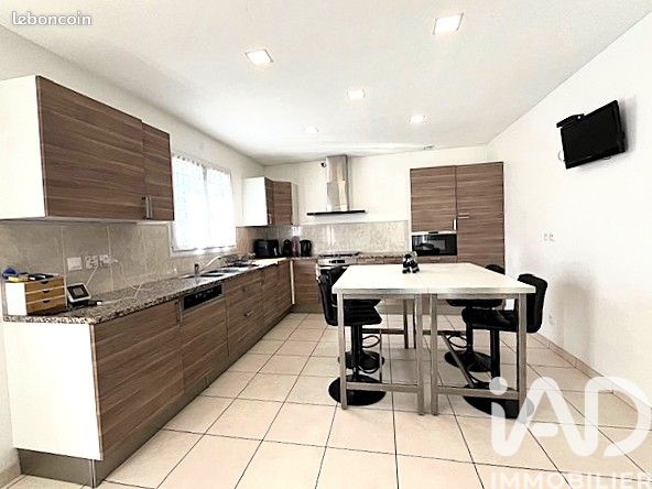 Maison familiale 6 pièces 138 m²