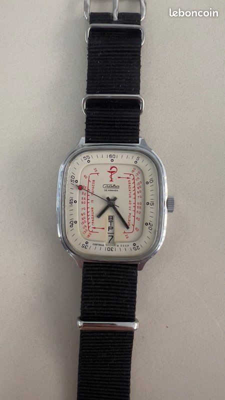 Rare montre russe Slava Médicale Montres Bijoux