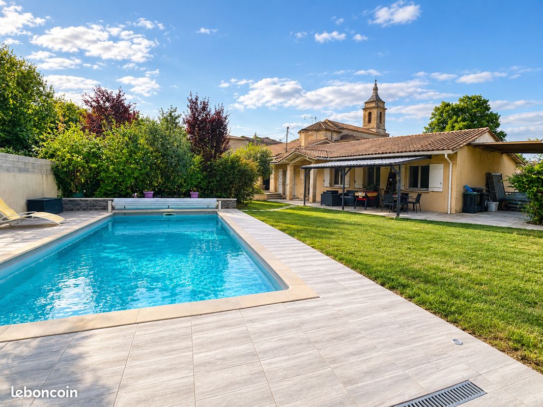 Maison 7 pièces 140 m² · à Gauriac · 140 m² · 299 900 €
