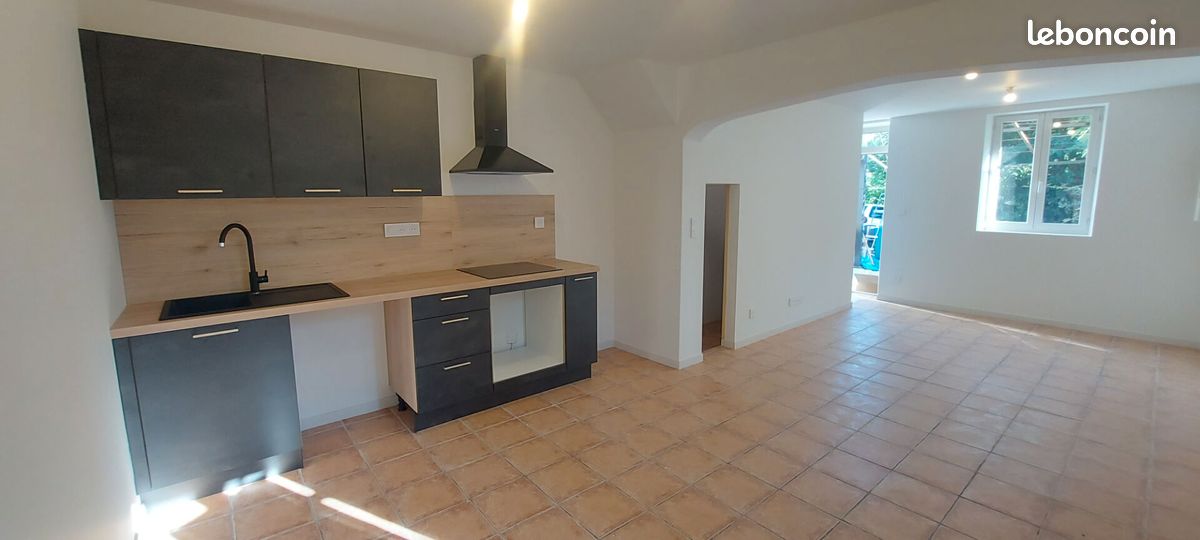 Appartement 3 pièces 52 m² · à Simiane-Collongue · 52 m² · 1 250 €/mois