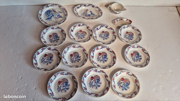 Ancienne Dînette Assiettes Creil & Montereau – Fermière Polychrome – 26 Pièces