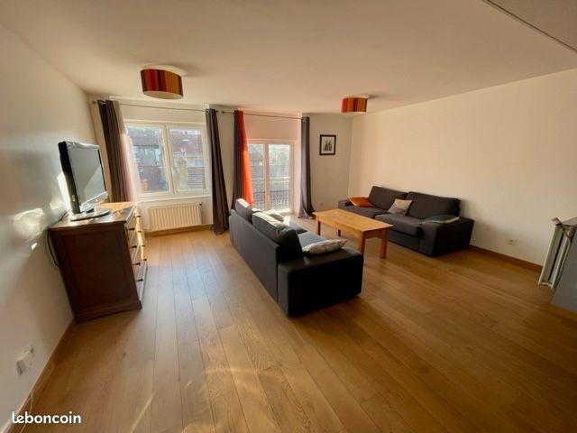 Appartement 4 pièces 84 m² · à Saint-Étienne · 84 m² · 705 €