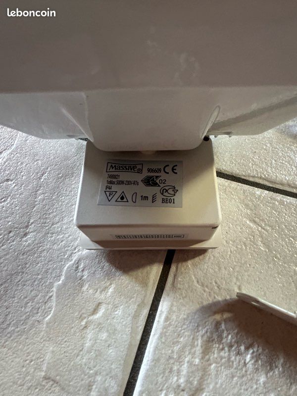 Halogène blanc Massive (image 8)