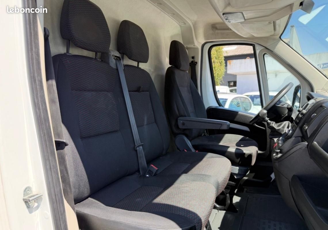 Peugeot Boxer FOURGON TOLE335 L2H2 bluehdi 120 PRO*2021* TVA RECUPERABLE (image 5)