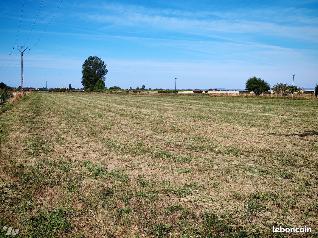 Terrain 810 m² · à Échenon · 810 m² · 36 000 €