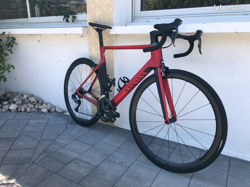 Canyon Aeroad CF SLX 2018 – Ultegra Di2 – roues carbone Bontrager (image 2)