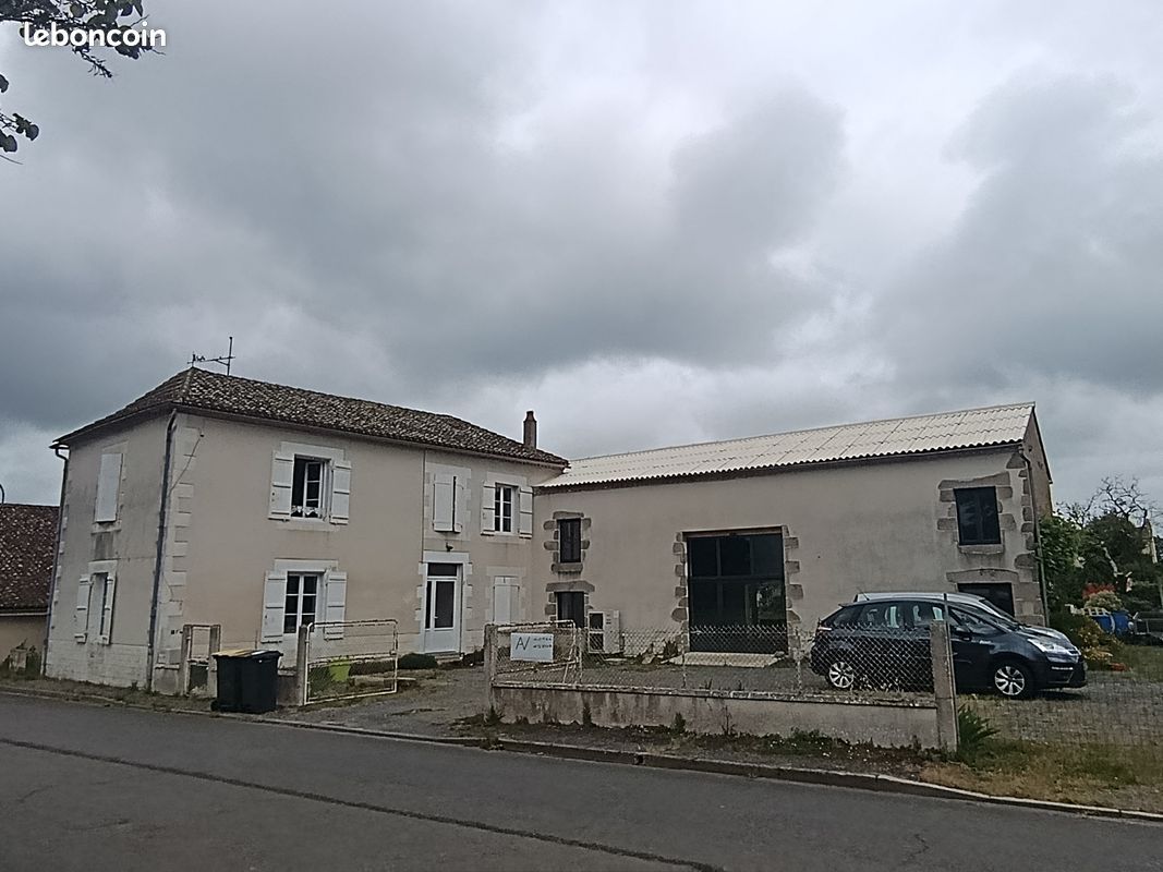 Maison 5 pièces 120 m² · à L'Isle-Jourdain · 120 m² · 180 000 €