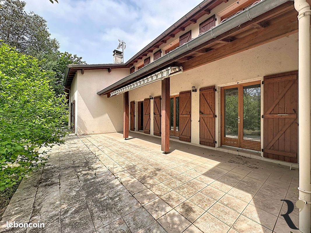 Maison 7 pièces 209 m² · à Quint-Fonsegrives · 209 m² · 449 900 €