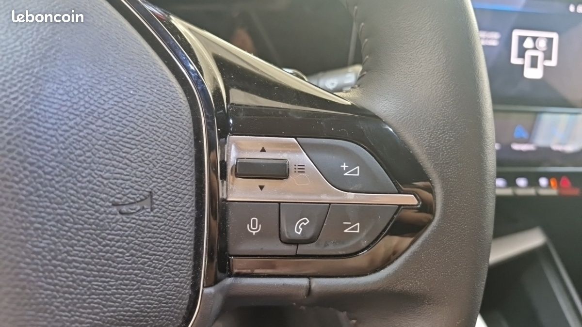 Peugeot 308 SW PHEV 180 E-EAT8 ALLURE PACK (image 16)
