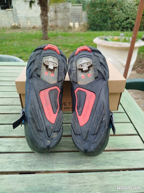 Chaussures Shimano SH-M089LE VTT Homme, Taille US 11.2 / EU 46, Noir/gris, Tige Synthétique