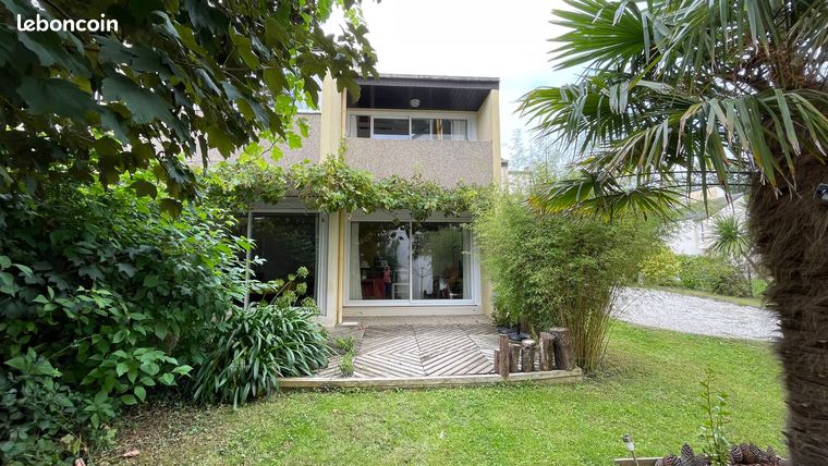 Maison 7 pièces 131 m²