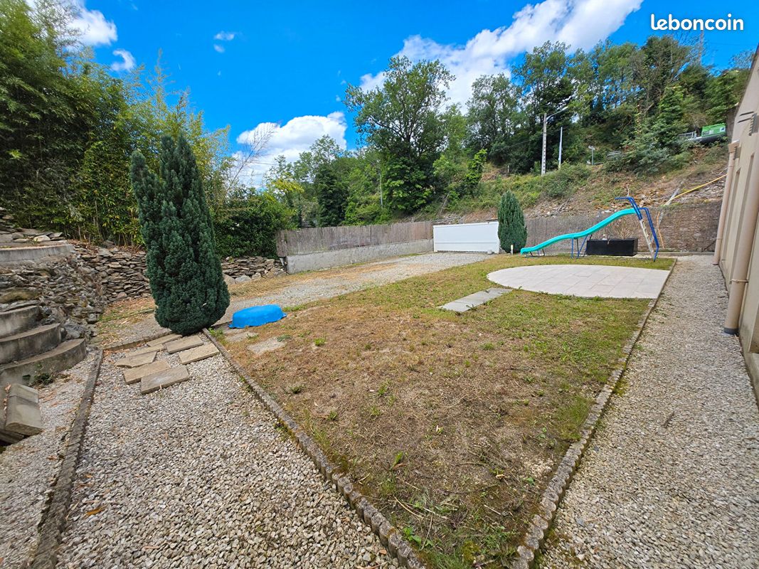 Appartement 4 pièces 104 m² · à Saint-Paul-en-Jarez · 104 m² · 245 000 €