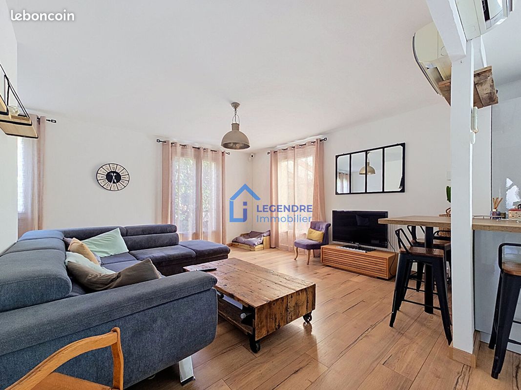 Maison 6 pièces 114 m² · à Pierrelaye · 114 m² · 373 000 €