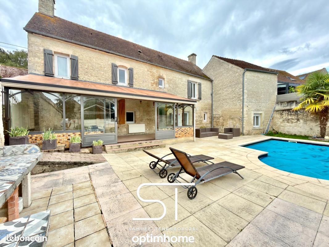 Maison 6 pièces 156 m² · à Saint-Pierre-en-Auge · 156 m² · 294 500 €