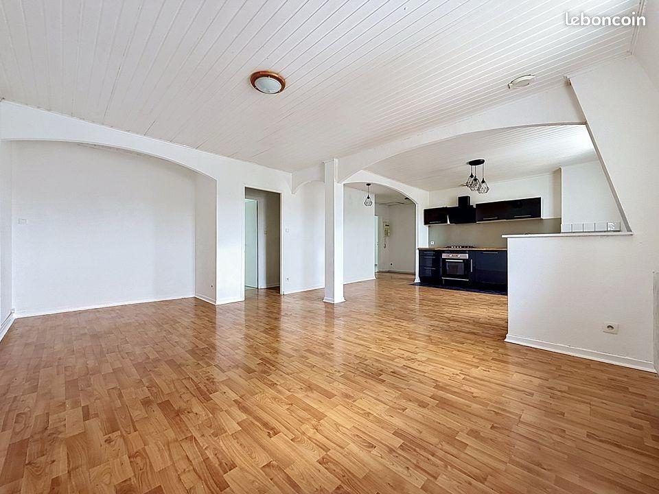 Appartement 5 pièces 98 m² · à Audincourt · 98 m² · 790 €