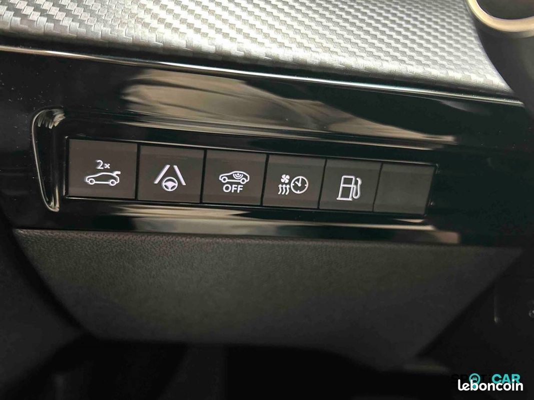 PEUGEOT 508 SW Hybrid 180 e-EAT8 Allure (image 18)