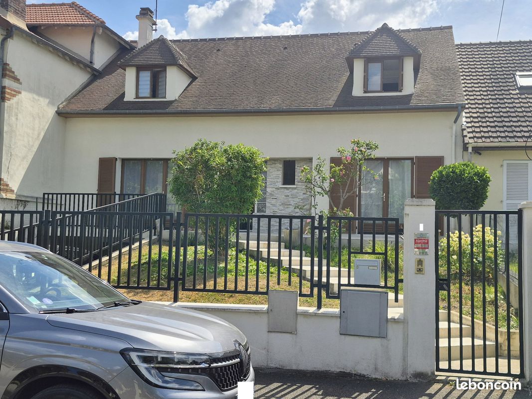 Maison 8 pièces 145 m² · à Aulnay-sous-Bois · 145 m² · 498 000 €
