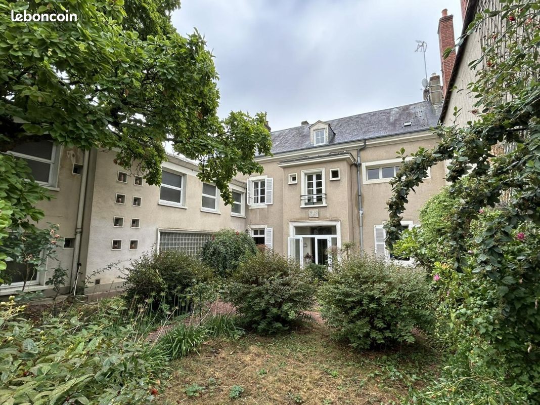 Maison 13 pièces 368 m² · à Le Mans · 368 m² · 728 000 €
