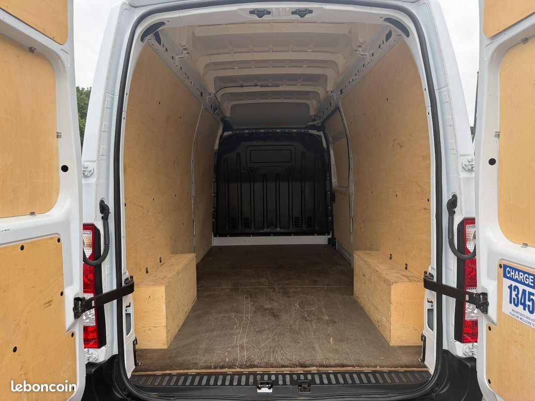 Renault master fgn trac f3500 l3h3 blue dci 135 confort (image 10)
