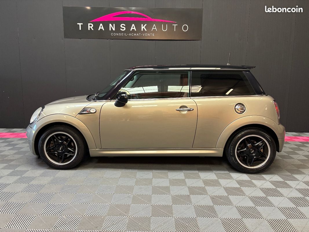 MINI MINI 1.6i - 170 Cooper S / INT CUIR ROUGE (image 3)