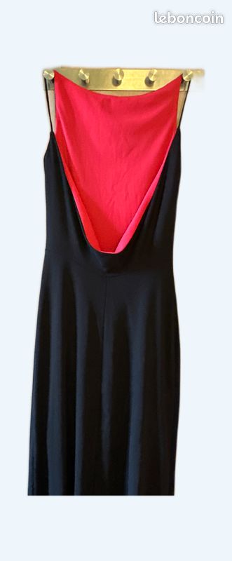 Robe (image 1)