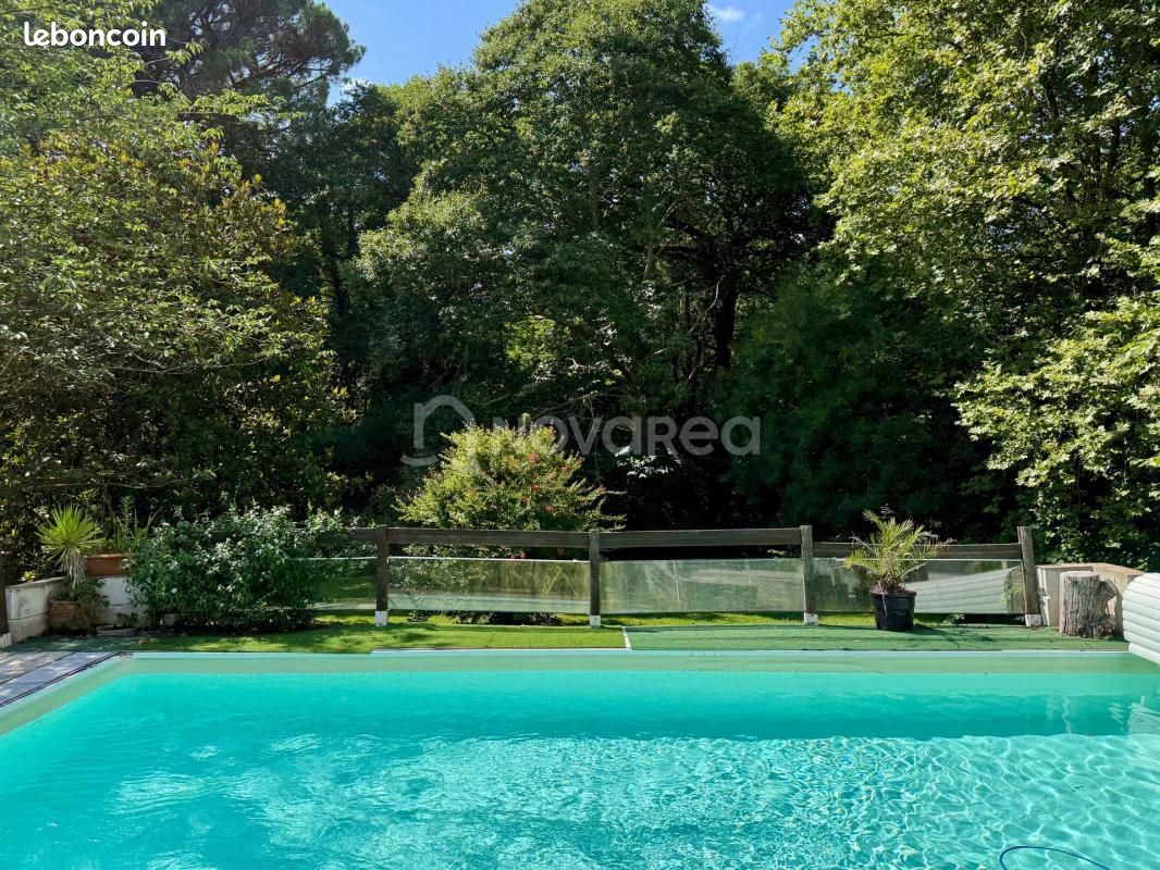 Maison 7 pièces 171 m² · à Saubrigues · 171 m² · 497 000 €