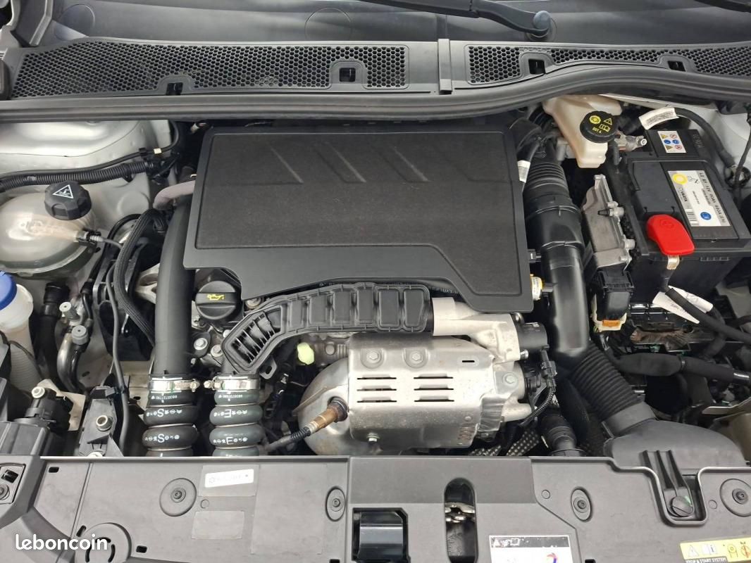Peugeot 208 II PureTech 100 S&S BVM6 Active Business 5p (image 14)
