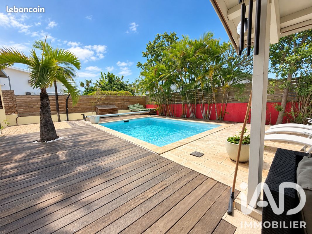 Maison 8 pièces 205 m² · à Saint-Paul · 205 m² · 687 000 €