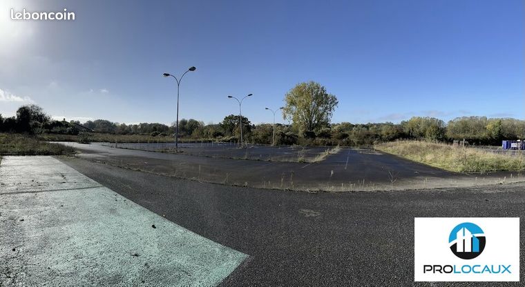 Terrain 2 550 m² Moreuil