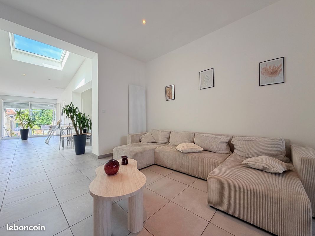 Maison 6 pièces 130 m² · à Cambrai · 130 m² · 179 000 €
