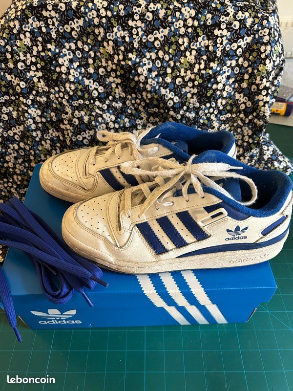Baskets Adidas Forum Low taille 38 Chaussures