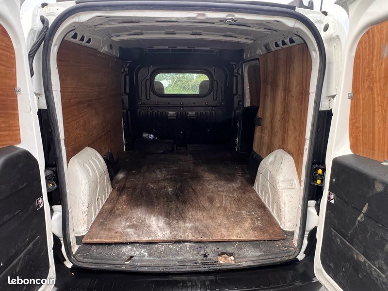 Opel Combo 1.3L CDTI 95 Ch Garantie (image 4)