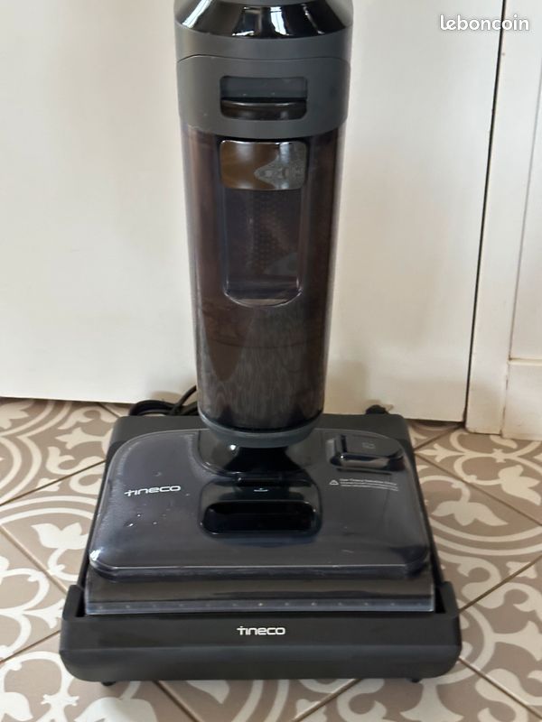 Aspirateur laveur Tineco (image 1)