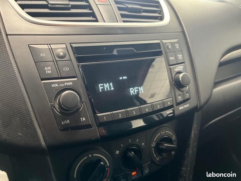 Suzuki Swift 1.2 VVT 94ch Privilège 5p (image 17)