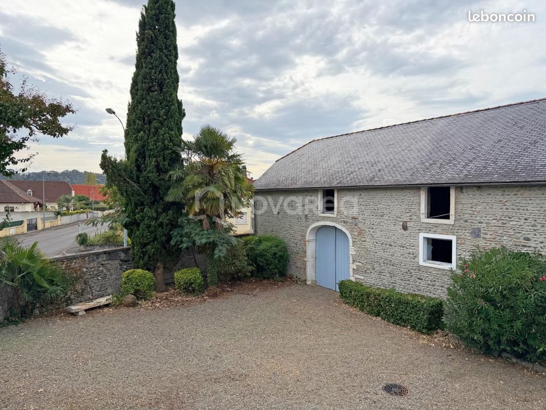 Maison 8 pièces 208 m² · à Lons · 208 m² · 595 000 €