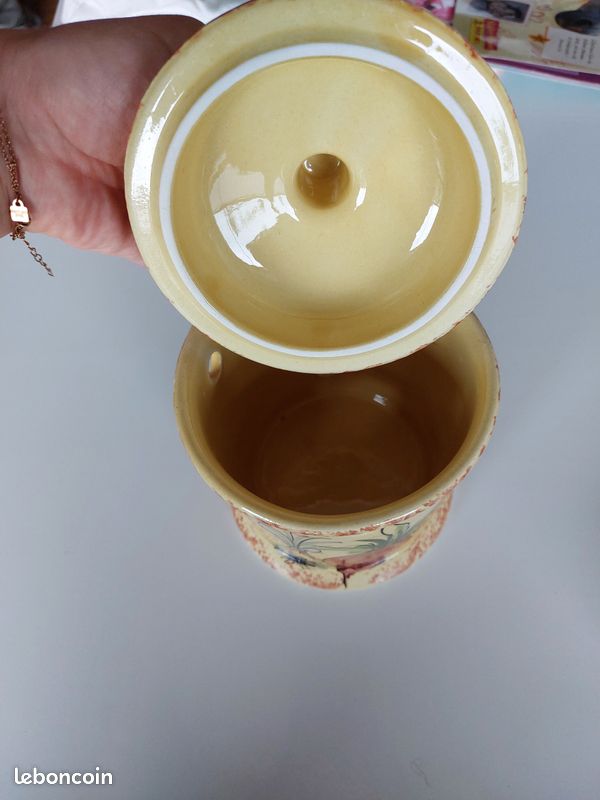 Pot à oignons ou autre aliments Parfait état (image 3)