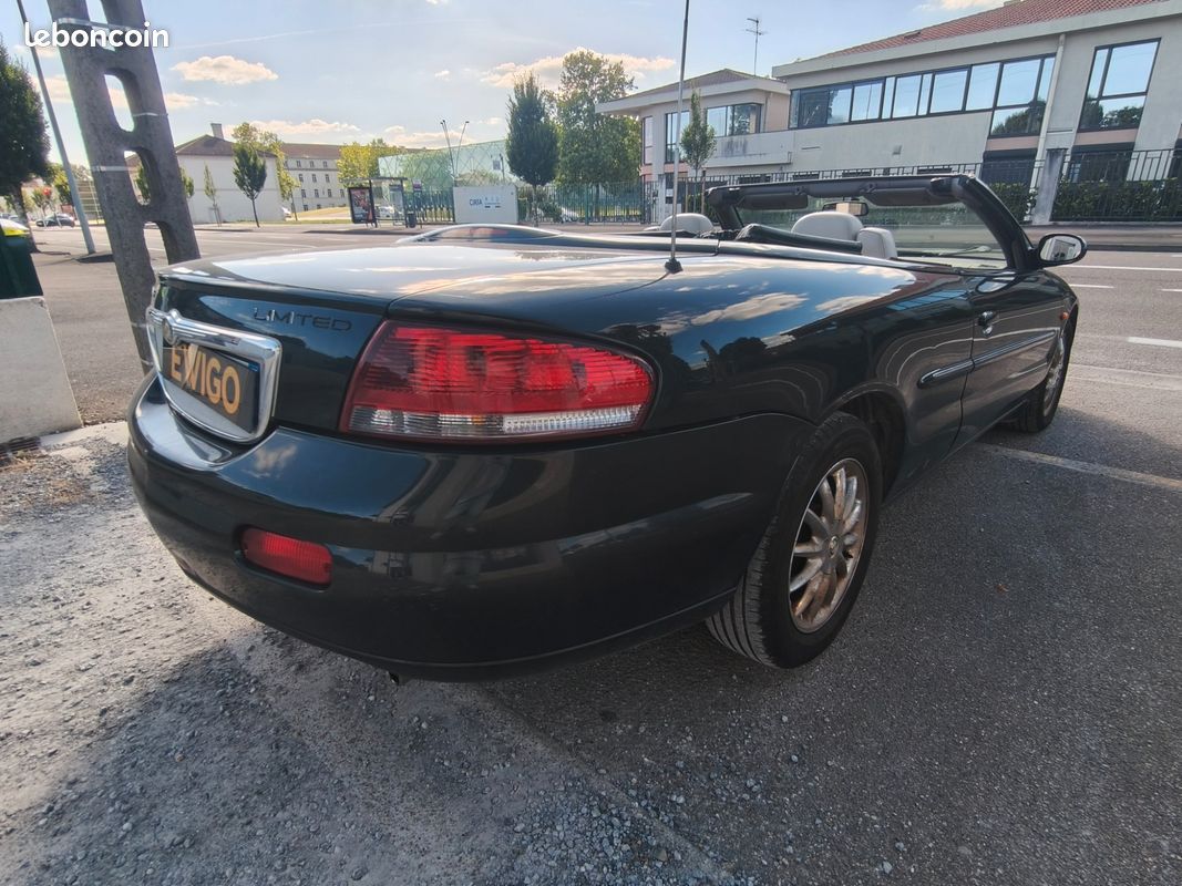 Chrysler sebring cabriolet 2.7 v6 200 ch limited bva / bluetooth (image 2)