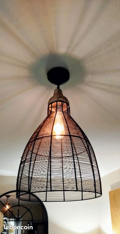 Suspension luminaire industriel (image 1)